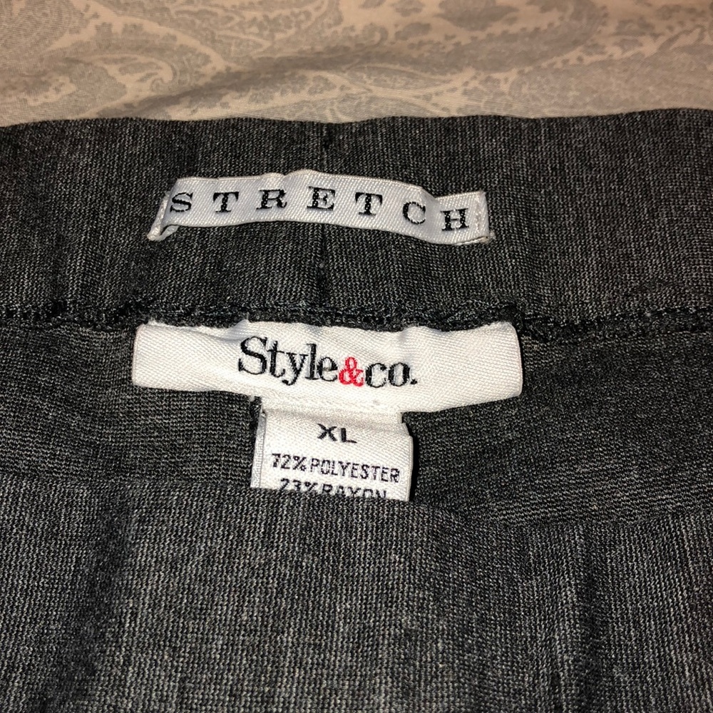 Stretch pants - Picture 2 of 3